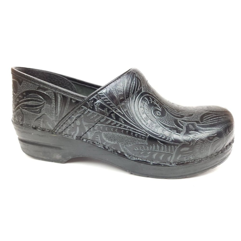 Dansko Womens Staple Clogs Shoes Black Floral Embossed 10.5-11 EUR 41